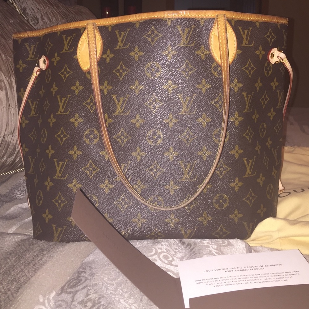 Authentic Louis Vuitton never full MM